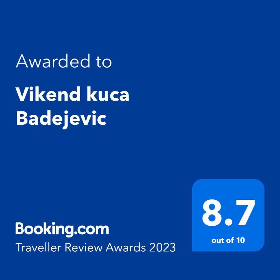 فيلا Etno Kuca Badejevic Plavna المظهر الخارجي الصورة